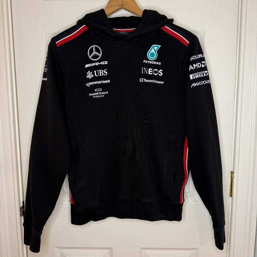 Mercedes AMG Petronas Formula One Team Hoodie Sweatshirt Size Small